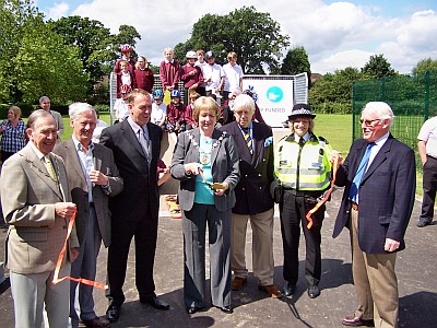 The ribbon is severed